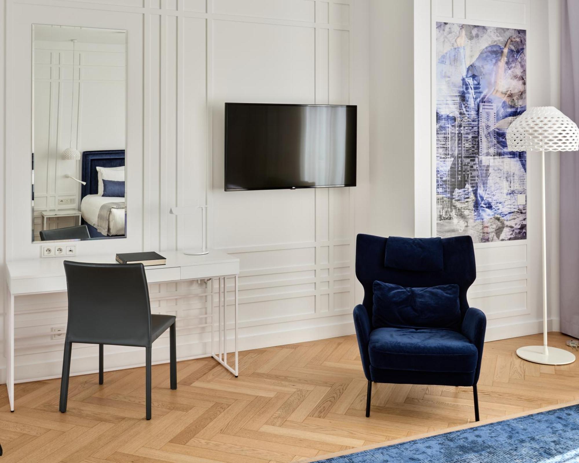 Indigo Nowy świat, An Ihg 4* Warszawa