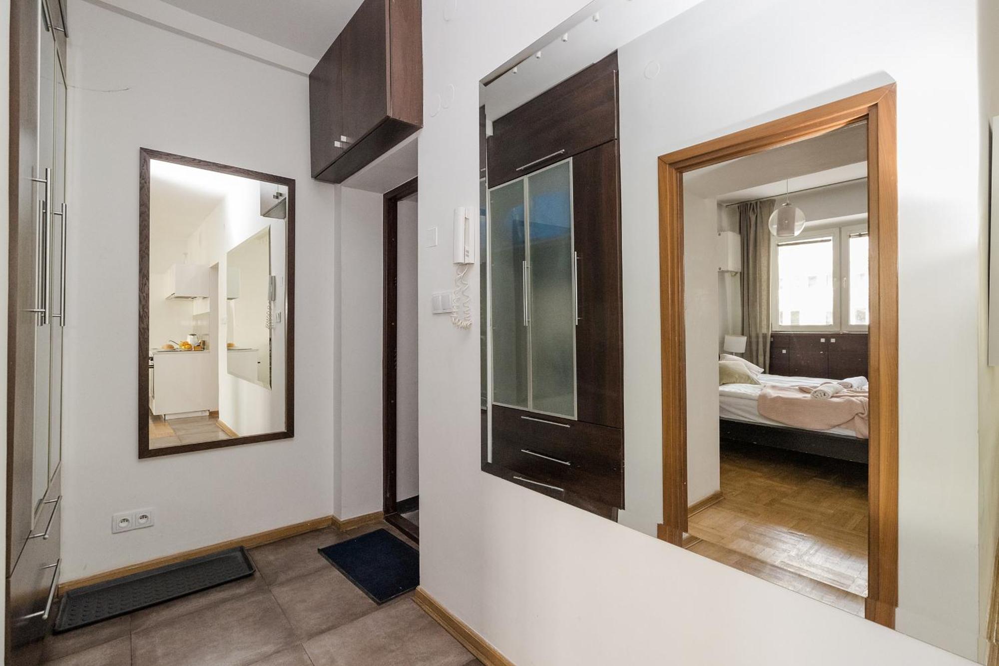 Apartment Shortstaypoland Krucza