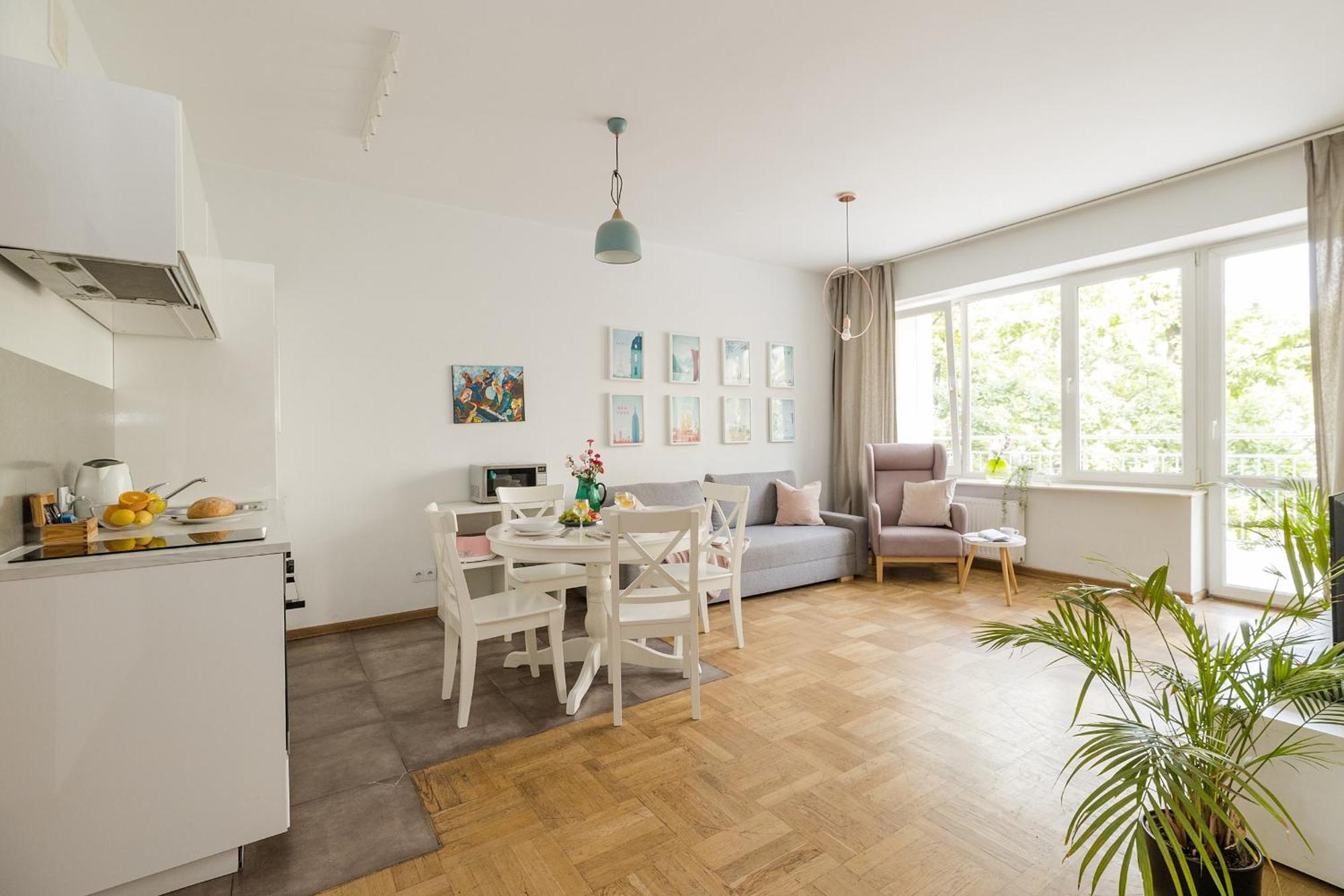 Shortstaypoland Krucza Apartamento *