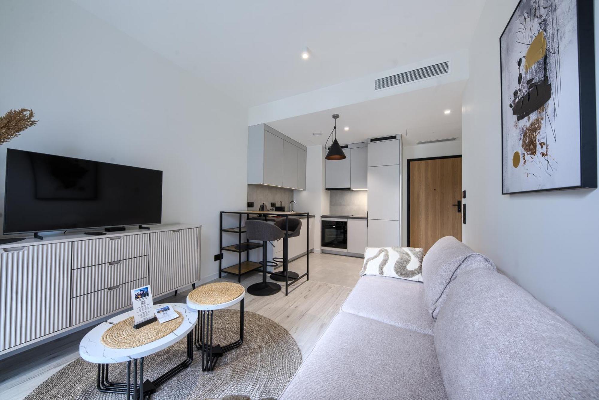 Towarowa Towers Apartament *