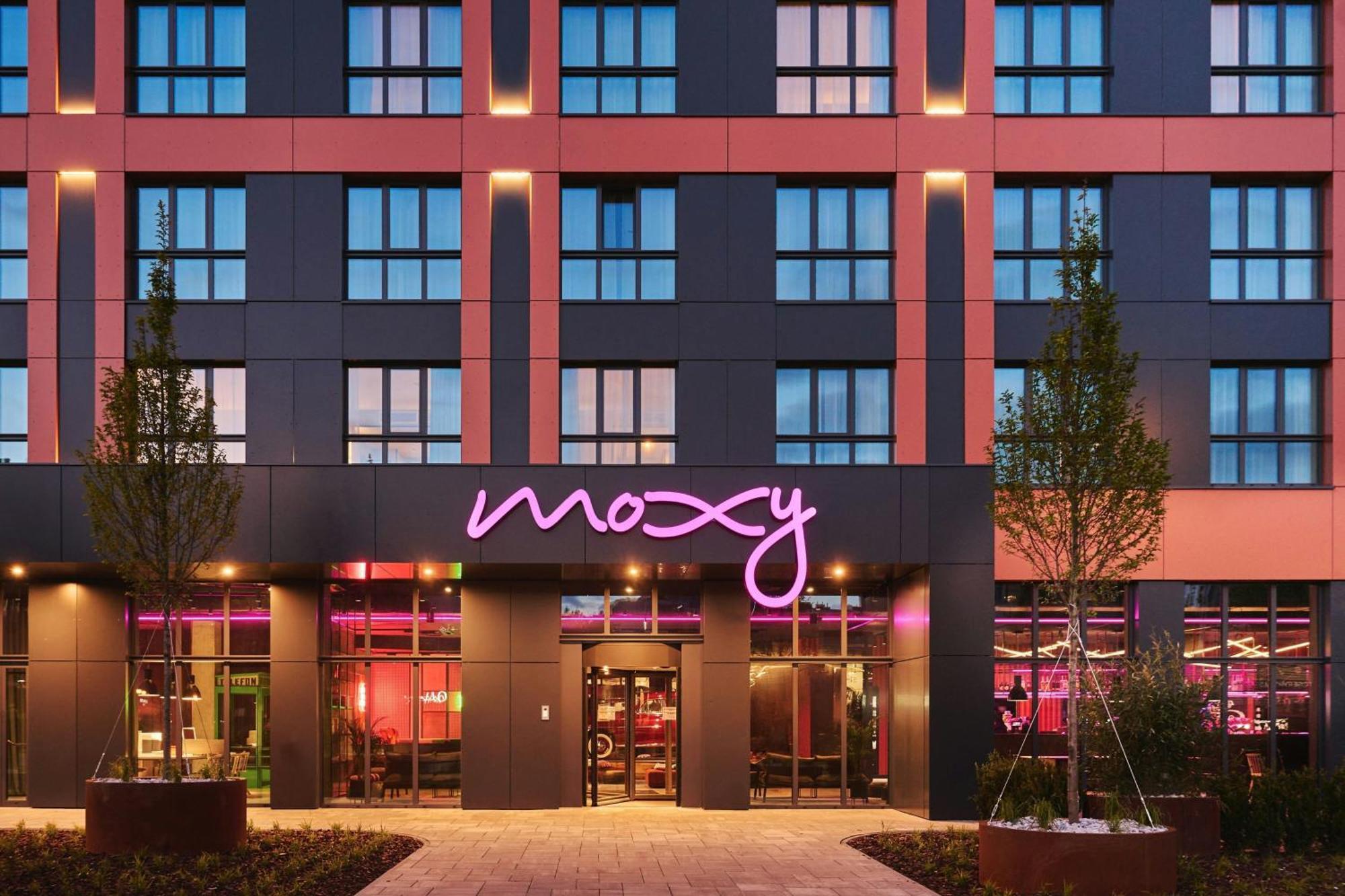 Hotel Moxy 3*