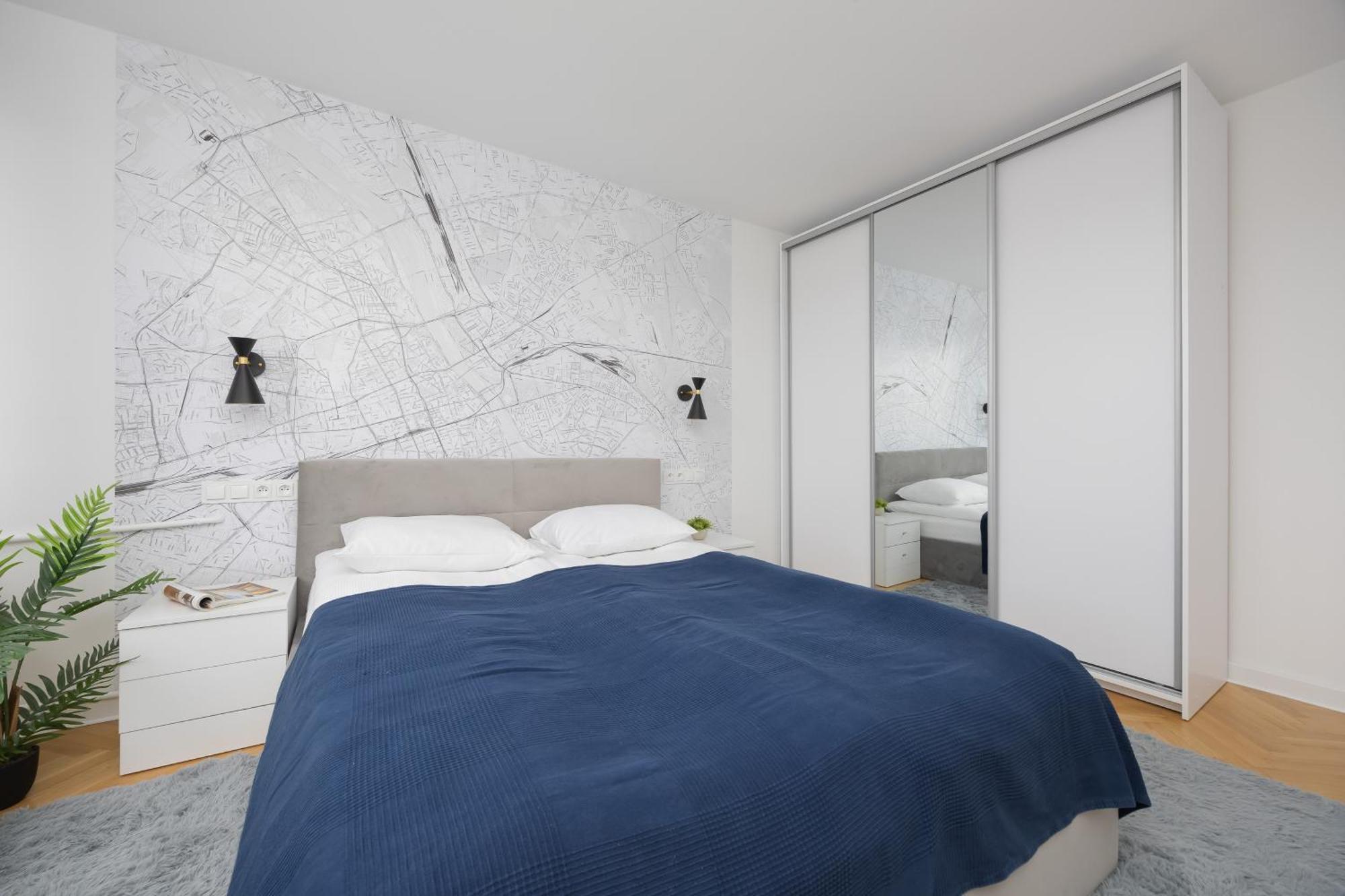 Salezego With Balcony Near Pge Narodowy By Renters Apartment