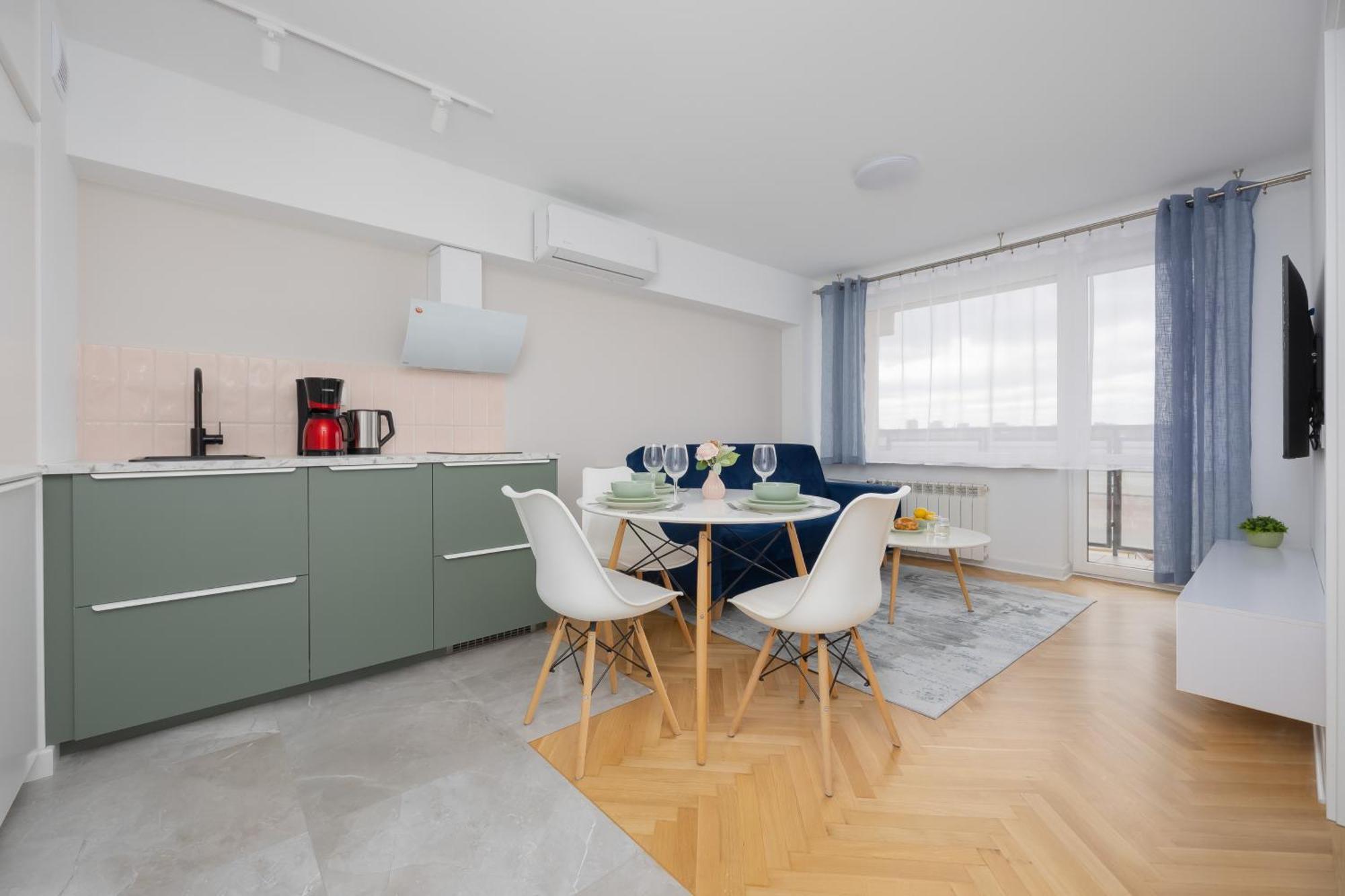 Salezego With Balcony Near Pge Narodowy By Renters Apartment Warsaw