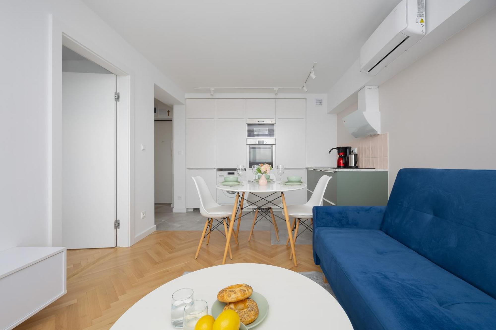 Salezego With Balcony Near Pge Narodowy By Renters *