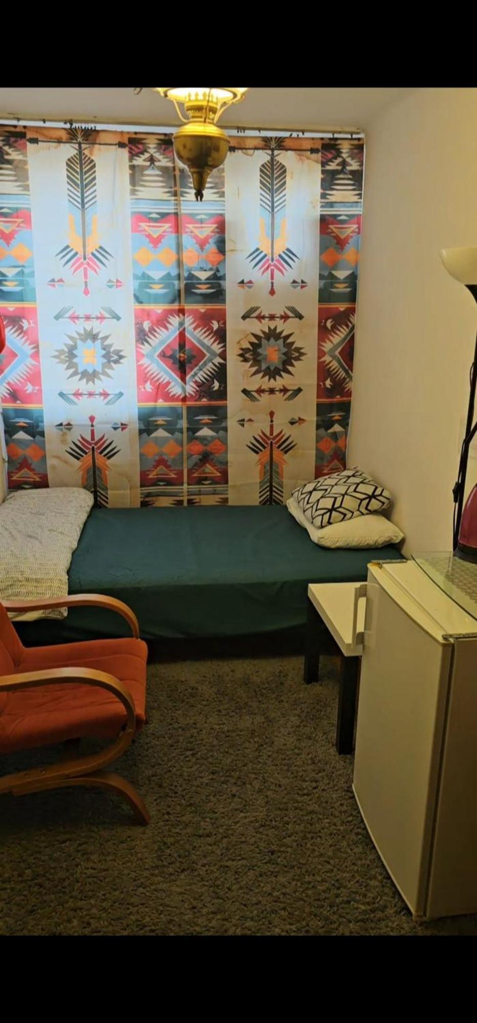 Oddzielny We Wspolnym Mieszkaniu Homestay Warsaw