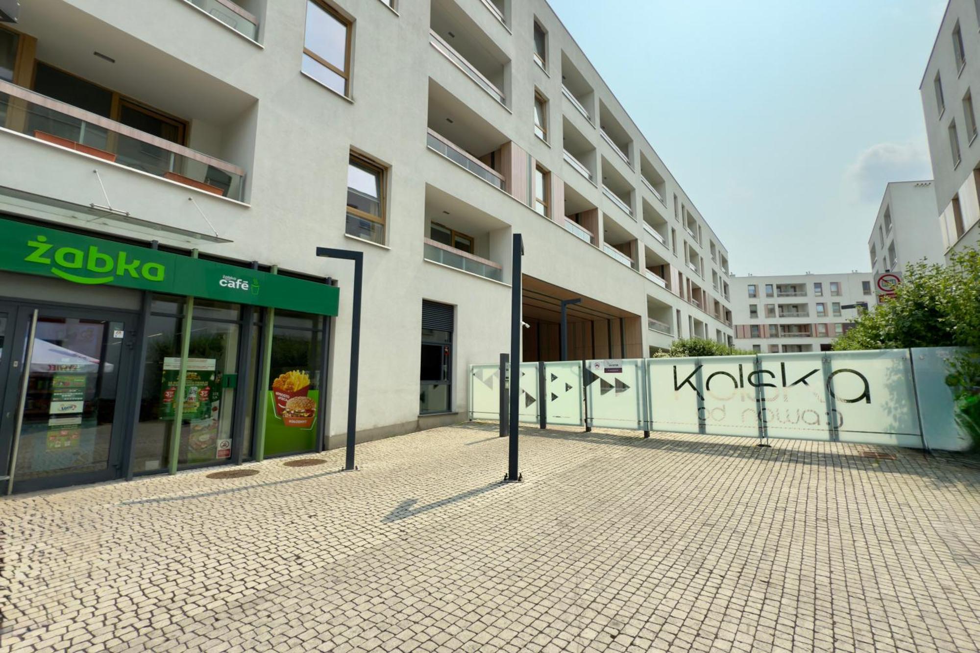 Vizja Kolska 9 Warszawa