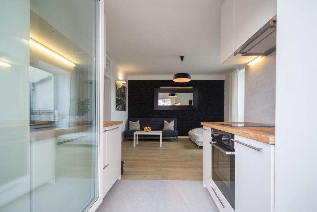 Bizzi Luxcenter View Apartment *