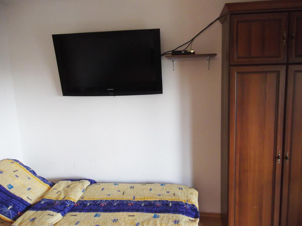 Dworek W Zieleni Homestay