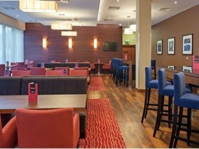 Hampton By Hilton Airport Hotel 3*