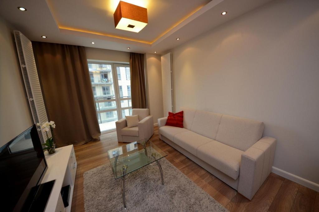 Aparthotel Platinum Towers Country 2 Country
