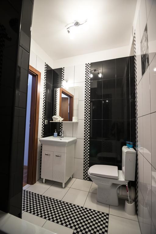 Jeziorki 71 Bed & Breakfast