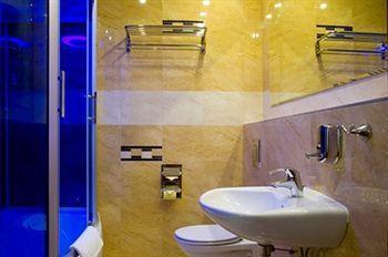 Hotel Holiday Park Hotel Warsaw