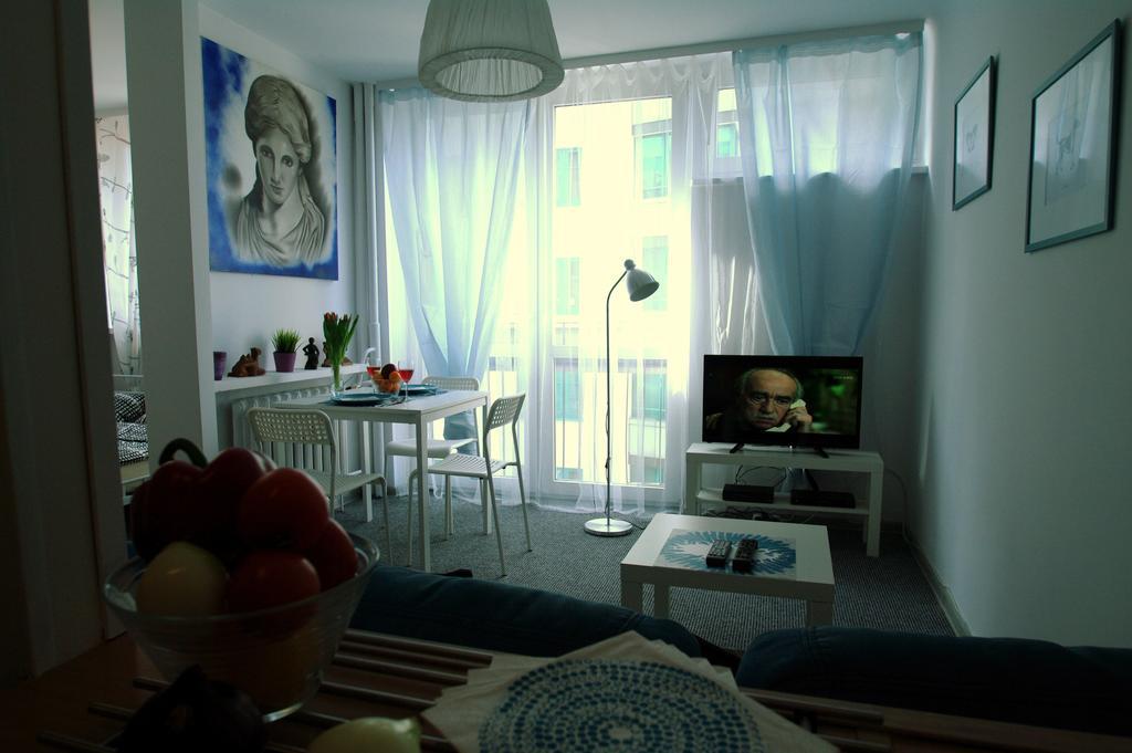 Alex Studio *
