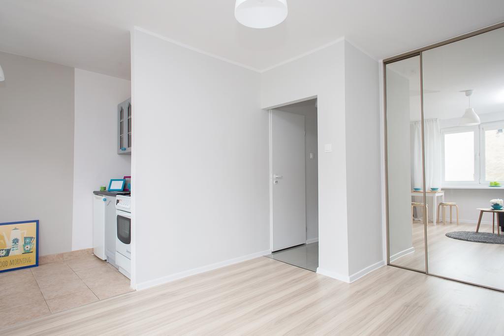 Apartment The Turquoise Studio Zelazna