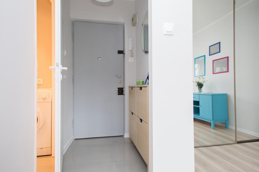 The Turquoise Studio Zelazna Apartment Warsaw