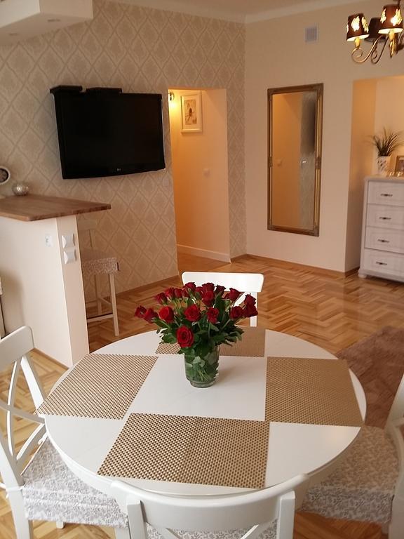 Apartment Kredytowa Warschau