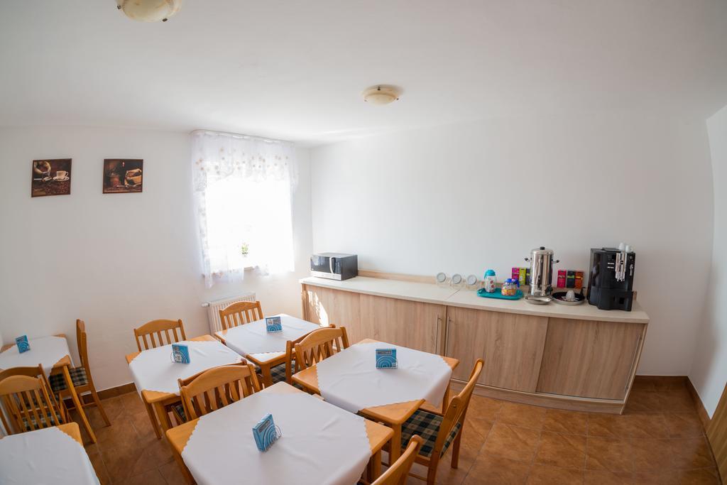 Patra Bed & Breakfast Warsaw