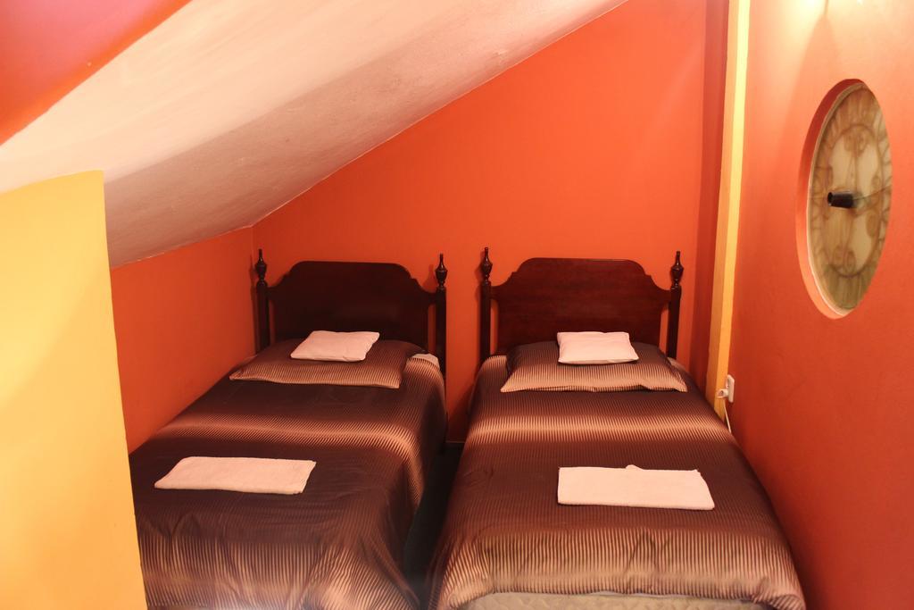 Pokoje Na Chmielnej 2 Albergue