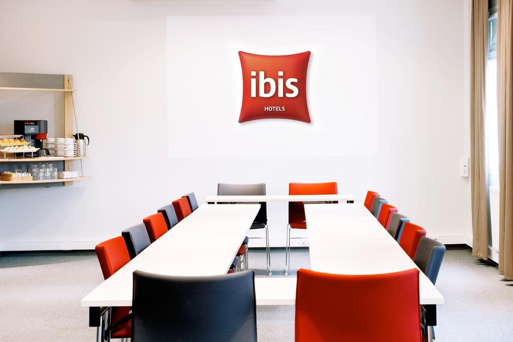 Ibis Ostrobramska Warsaw
