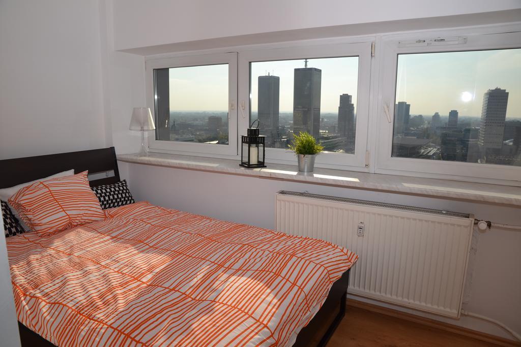 23 Floor View Apartment *
