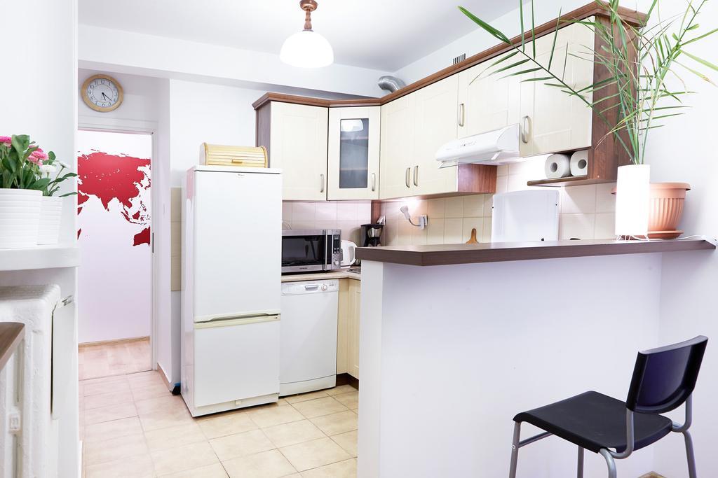 Lovely Garden Flat Near Royal Park * Warszawa