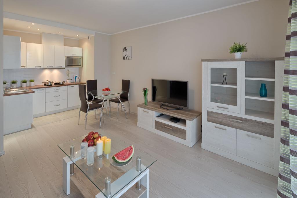 Ochota Aparthotel 3*