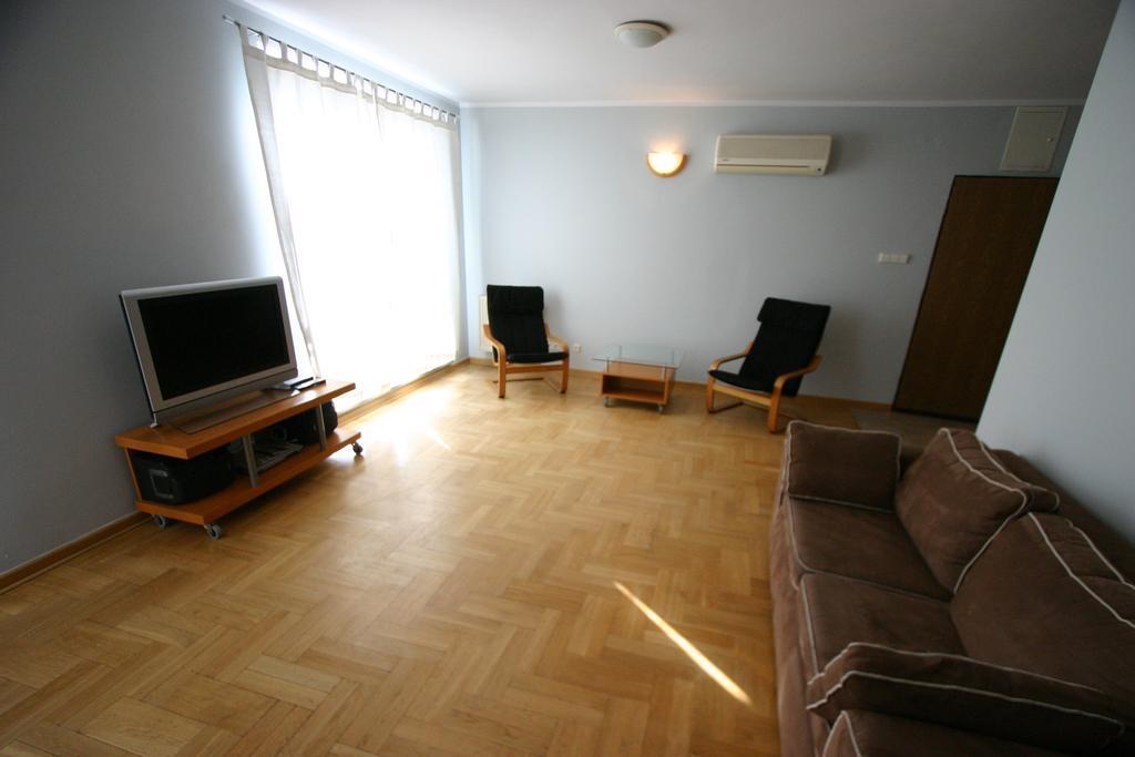 Warsaw City Apartments *