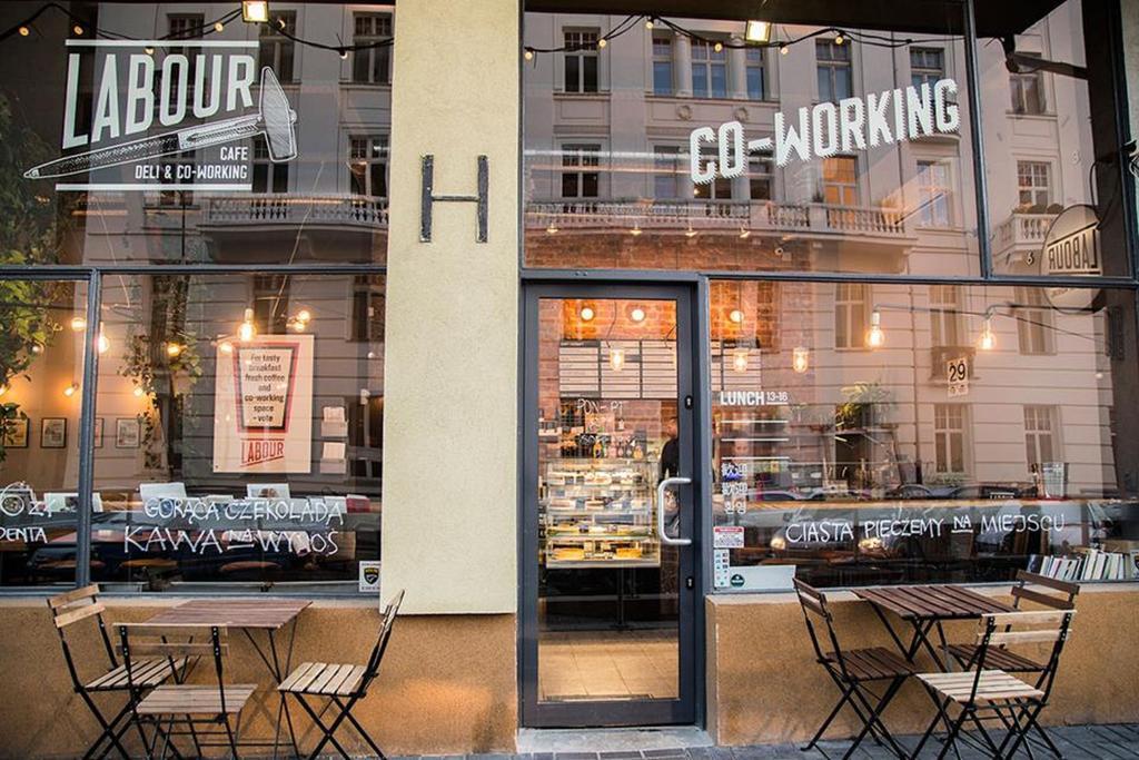 Okolnik * Warszawa