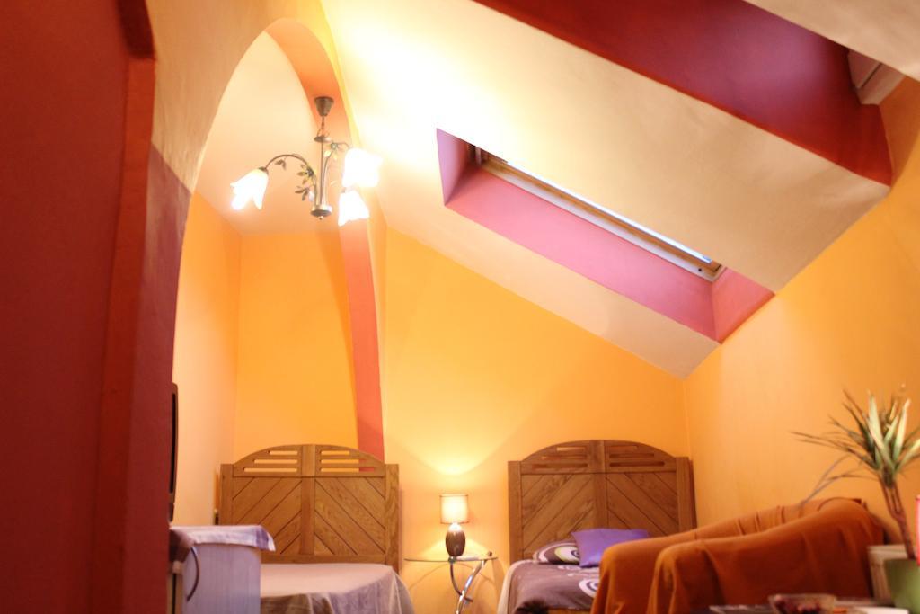Albergue Pokoje Na Chmielnej 2 *
