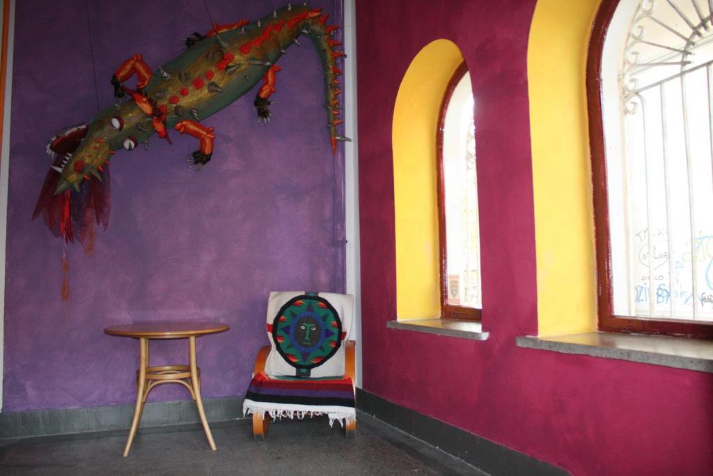 El Hostel