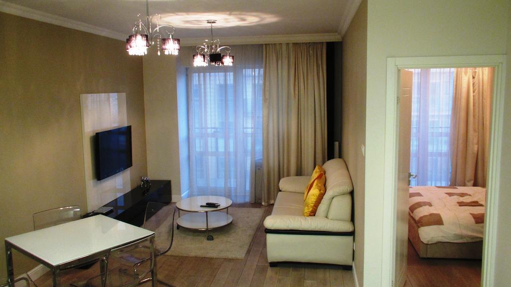Apartment Platinum Towers Mj