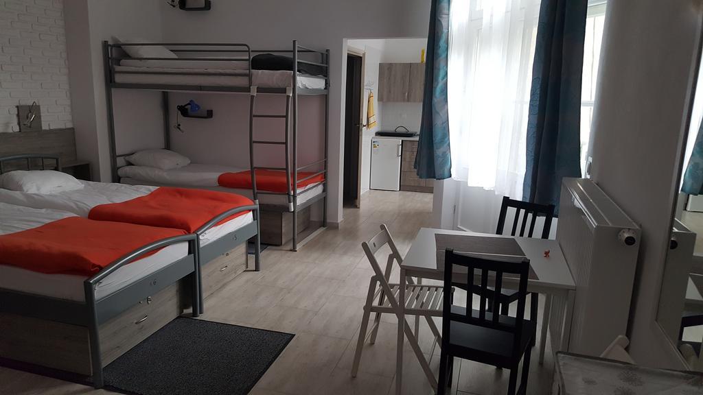 Hostel Lwowska 11 Warsaw