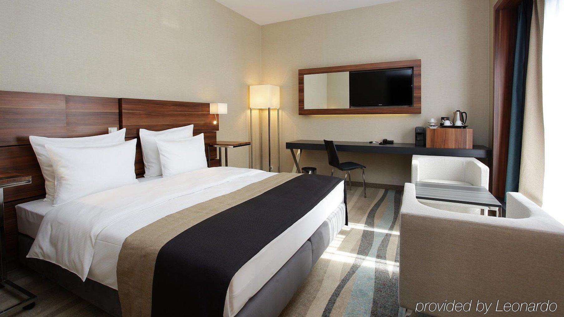 Hotel Plaza Warsaw