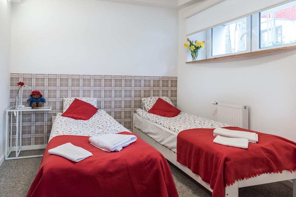 Hostel Ll20