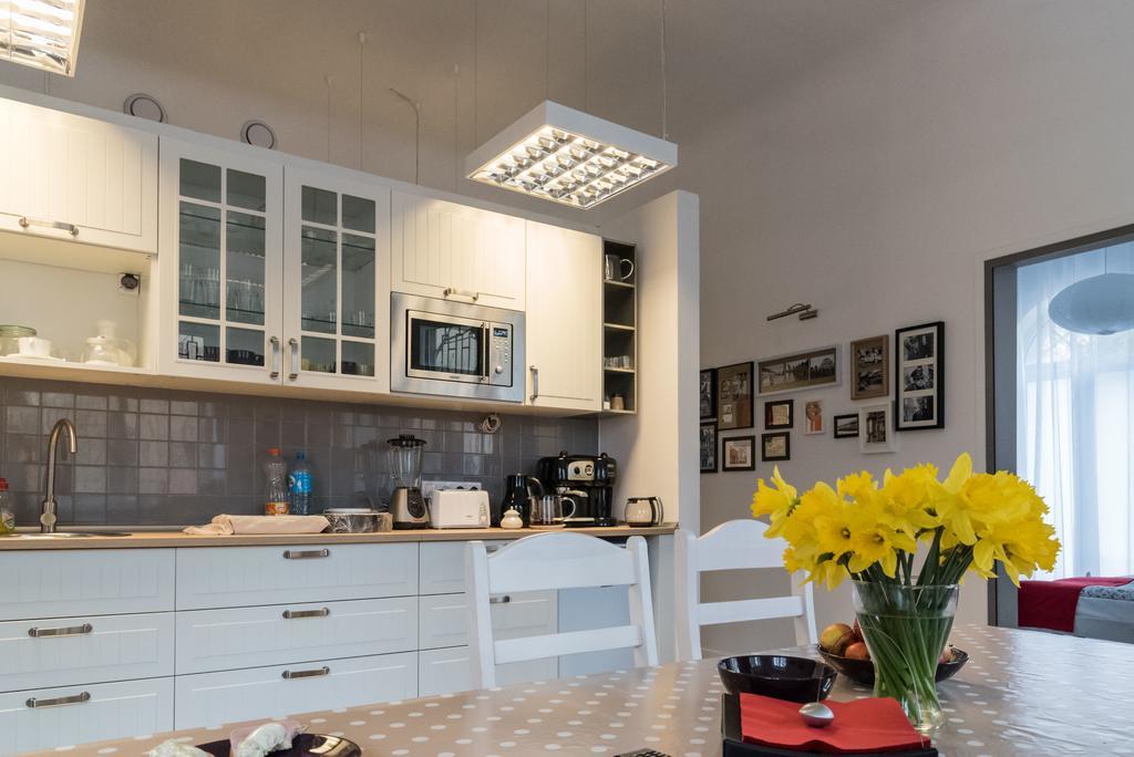 Ll20 Hostel