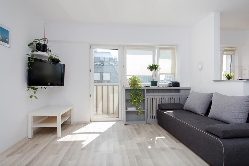 Shortstaypoland Wolska Apartment *