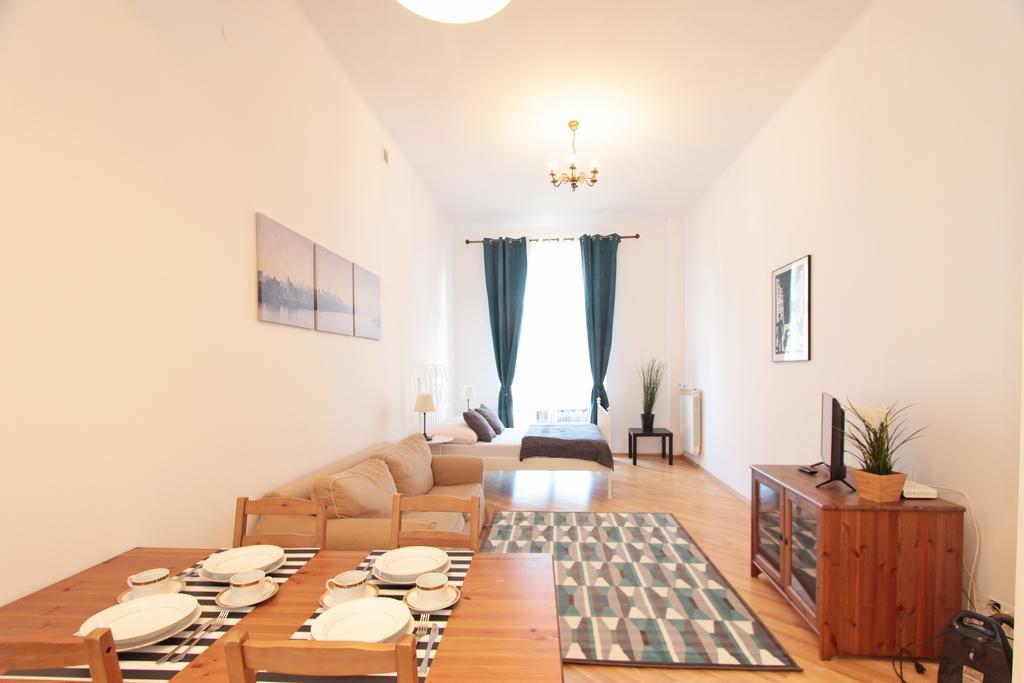 Apartament Warsaw City Apartments *