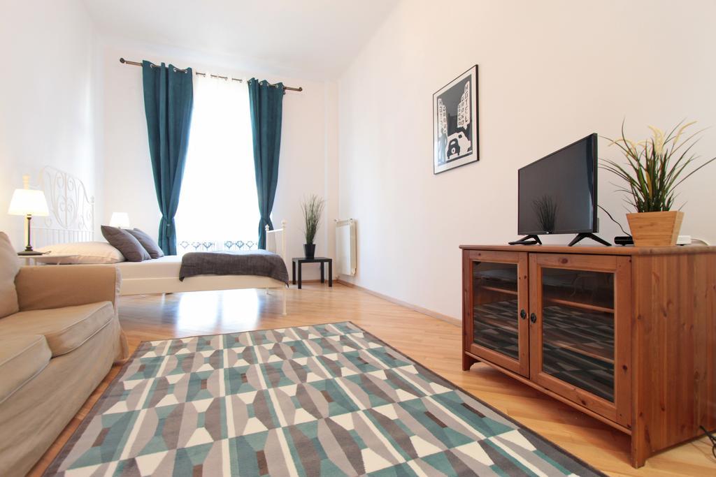 Warsaw City Apartments