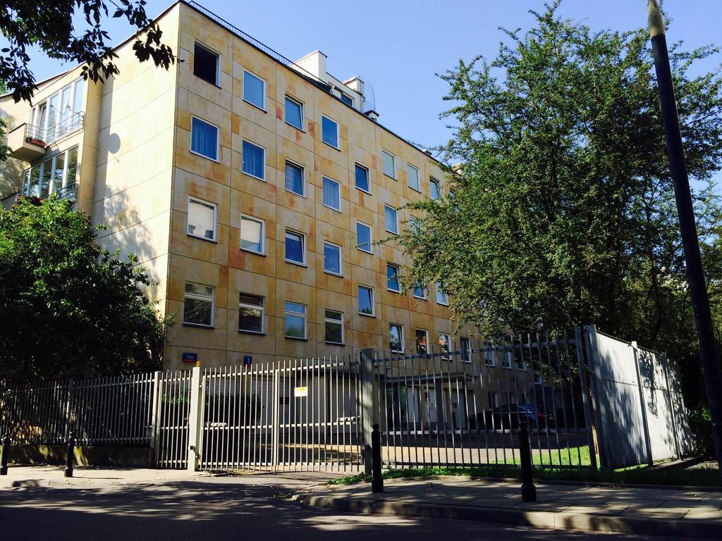 Apartament Lovely Garden Flat Near Royal Park Warszawa