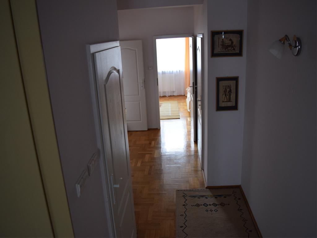 Dgm Apartment