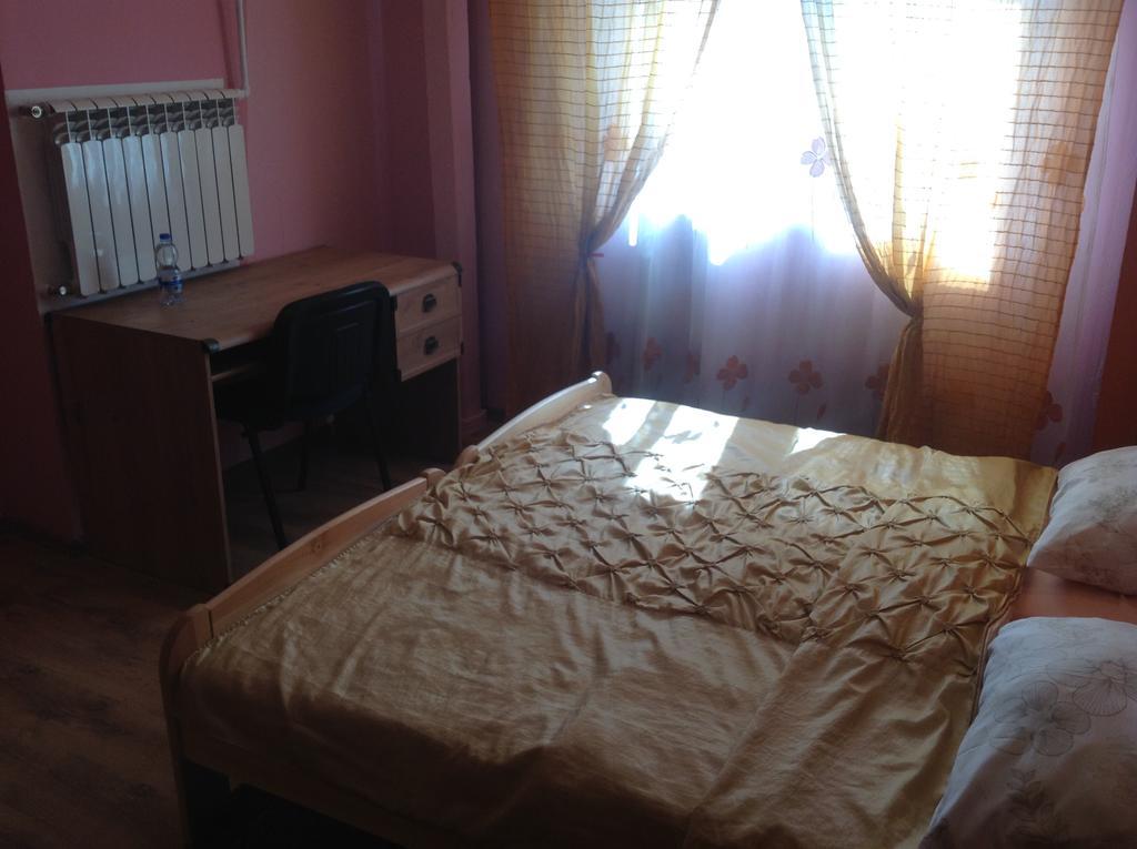 Pokoje Goscinne Bialy Domek Warsaw