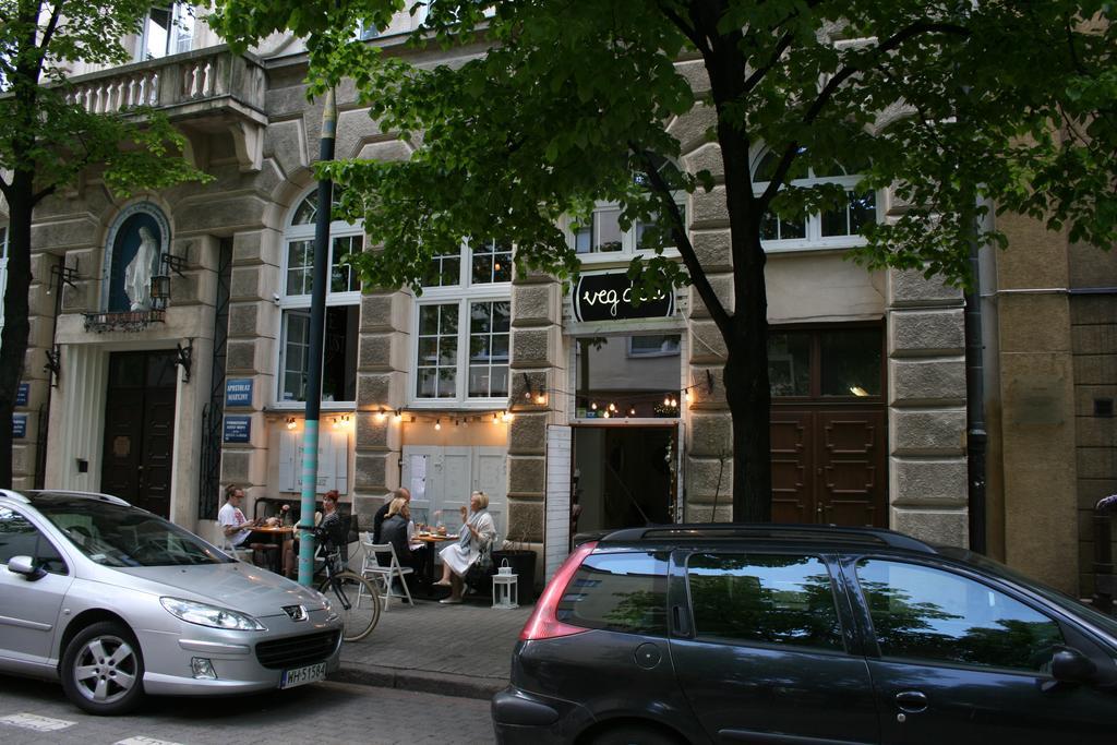 Smulikowskiego 2 * Warsaw