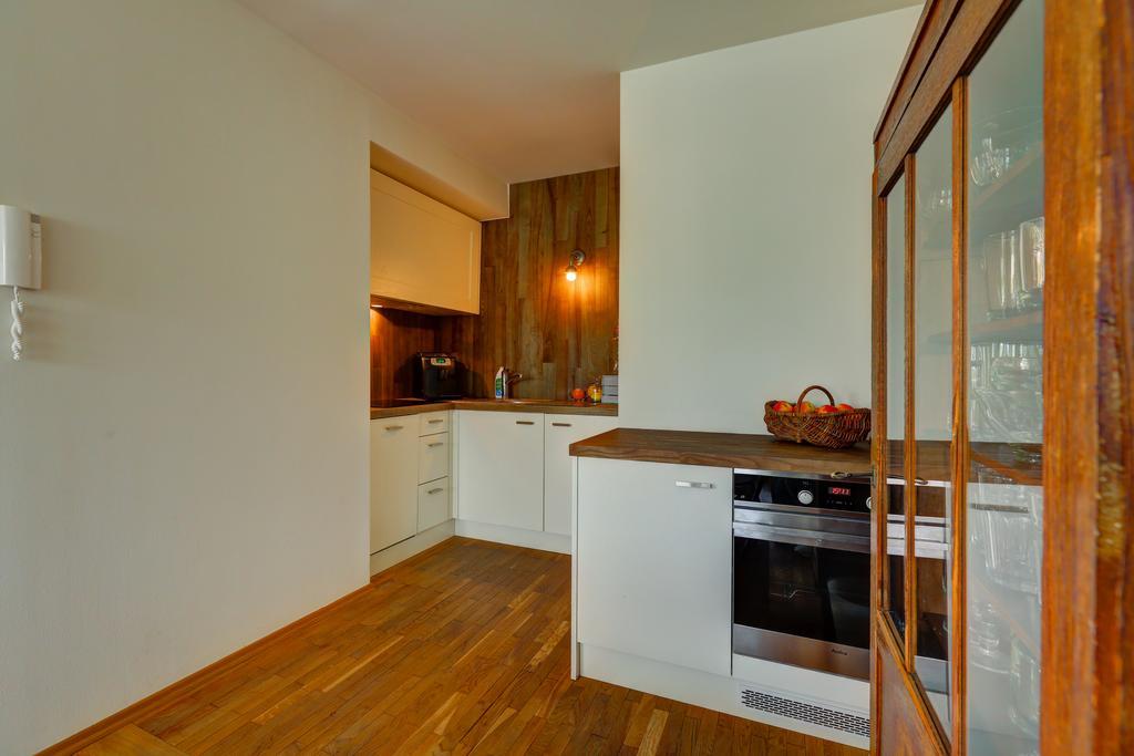 Apartment Elsterska Warsaw