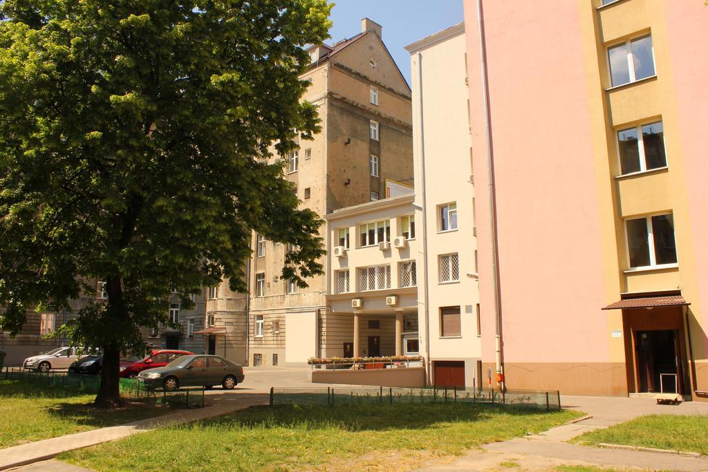 Central Warsaw Apartment Apartamento *