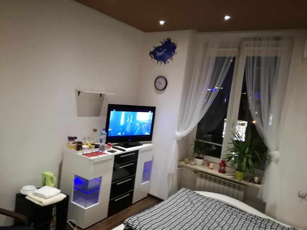 View Premium For Rent *