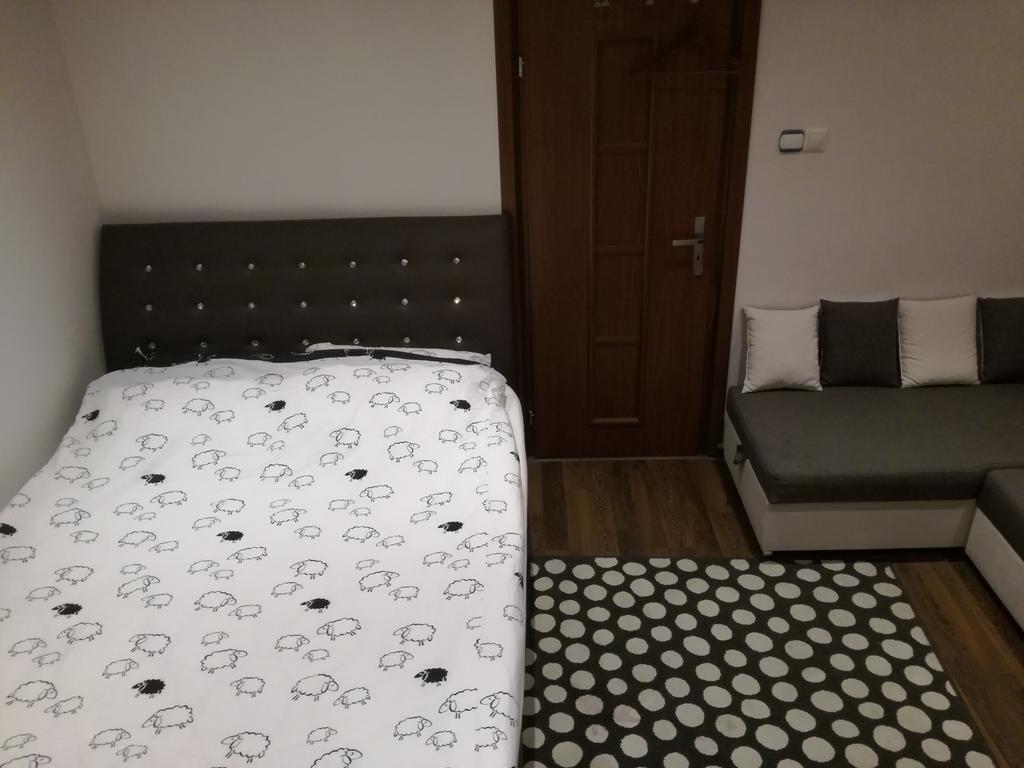 View Premium For Rent *