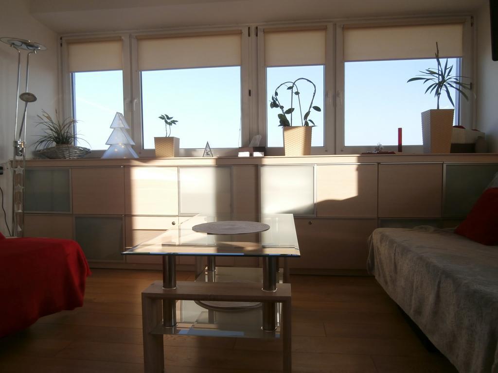 Apartment Alma *