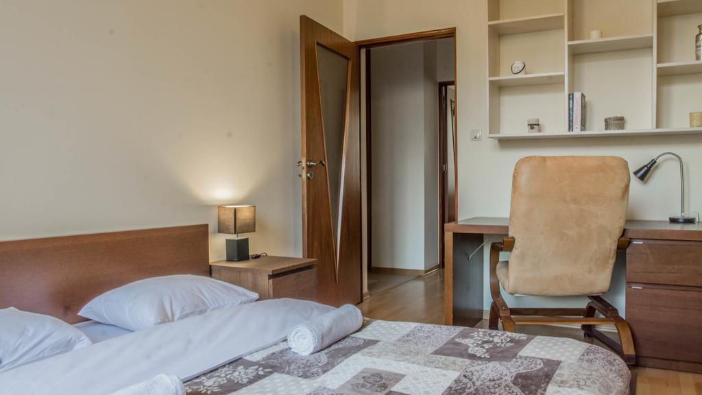 Central Rotunda Apartment *