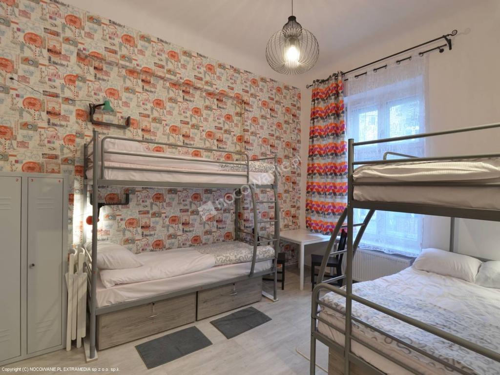 Hostel Lwowska 11 *