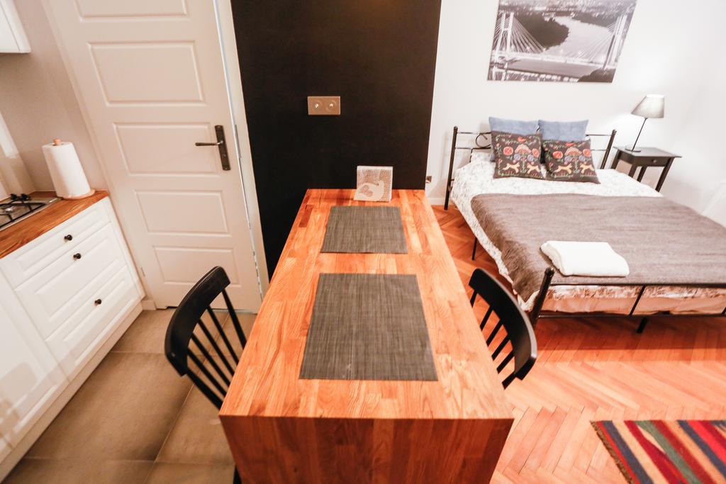Smart Royal Castle Apartment